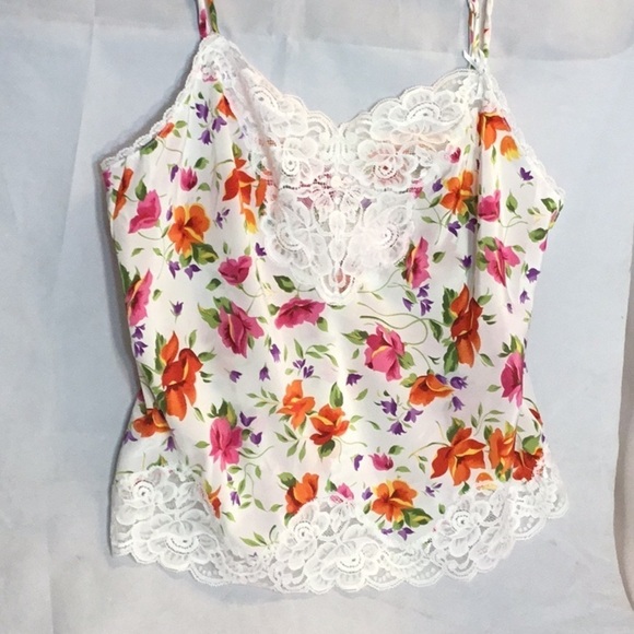 OSCAR DE LA RENTA VINTAGE LINGERIE MADE IN THE USA - Picture 2 of 5